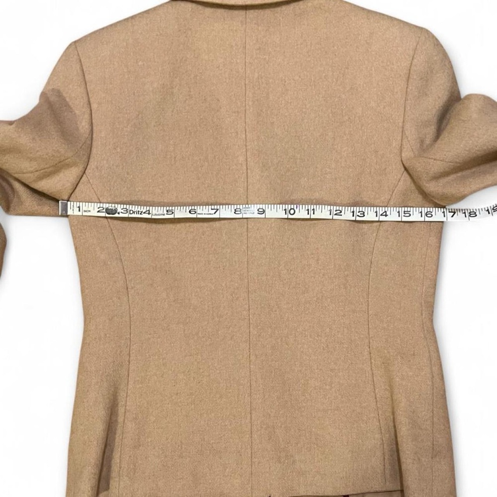 Sold - Picture 6 of 8